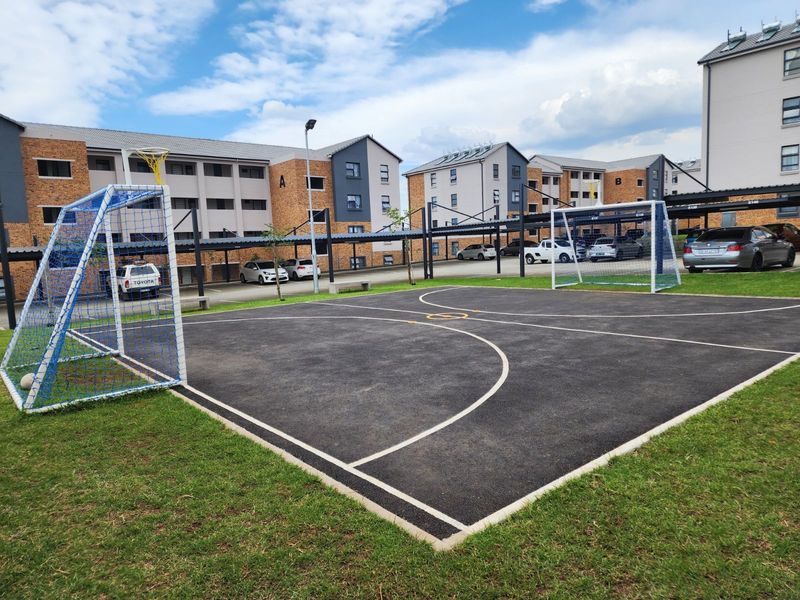 Apartment For Sale in Riverside View - Photo 3