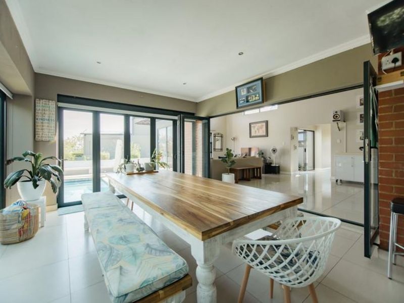 House For Sale in Copperleaf Estate - Photo 7