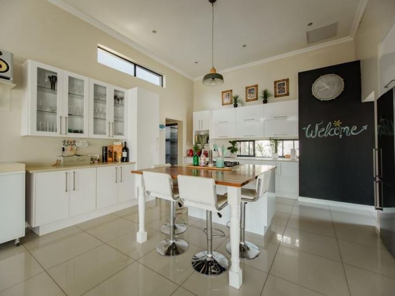 House For Sale in Copperleaf Estate - Photo 4