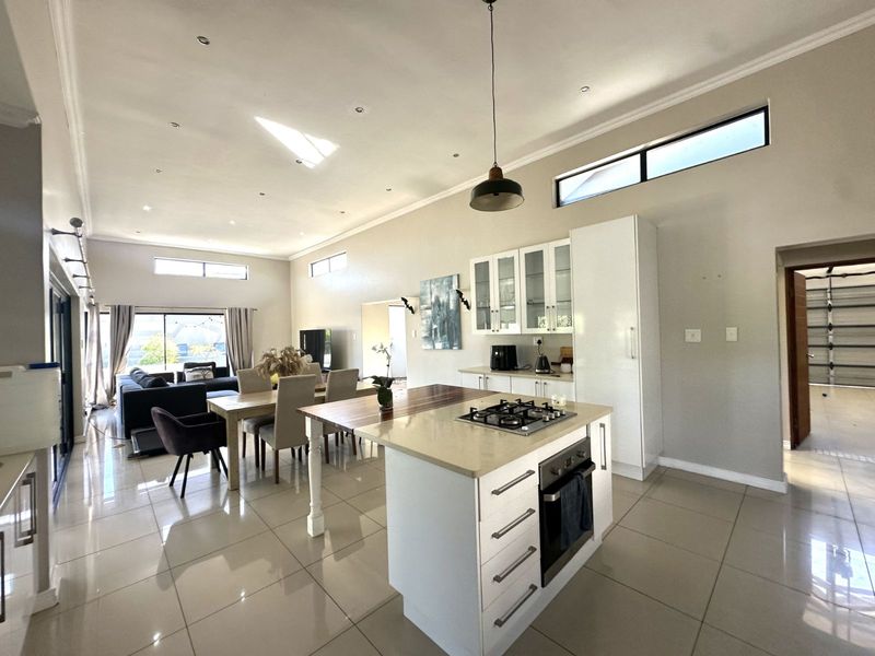 House For Sale in Copperleaf Estate - Photo 8