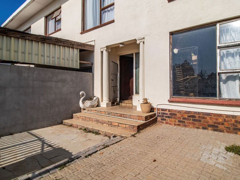 House For Sale in Goedehoop - Photo 2