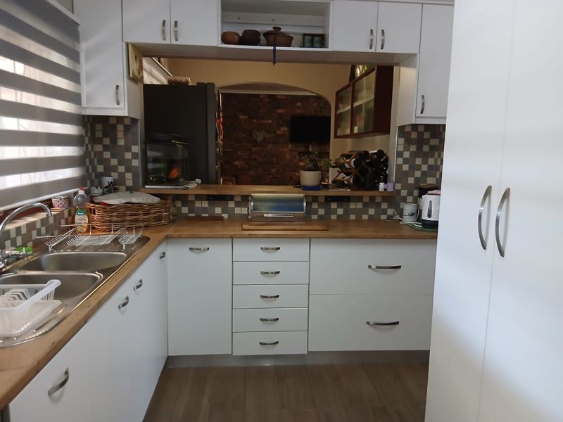 House To Rent in George South - Photo 10