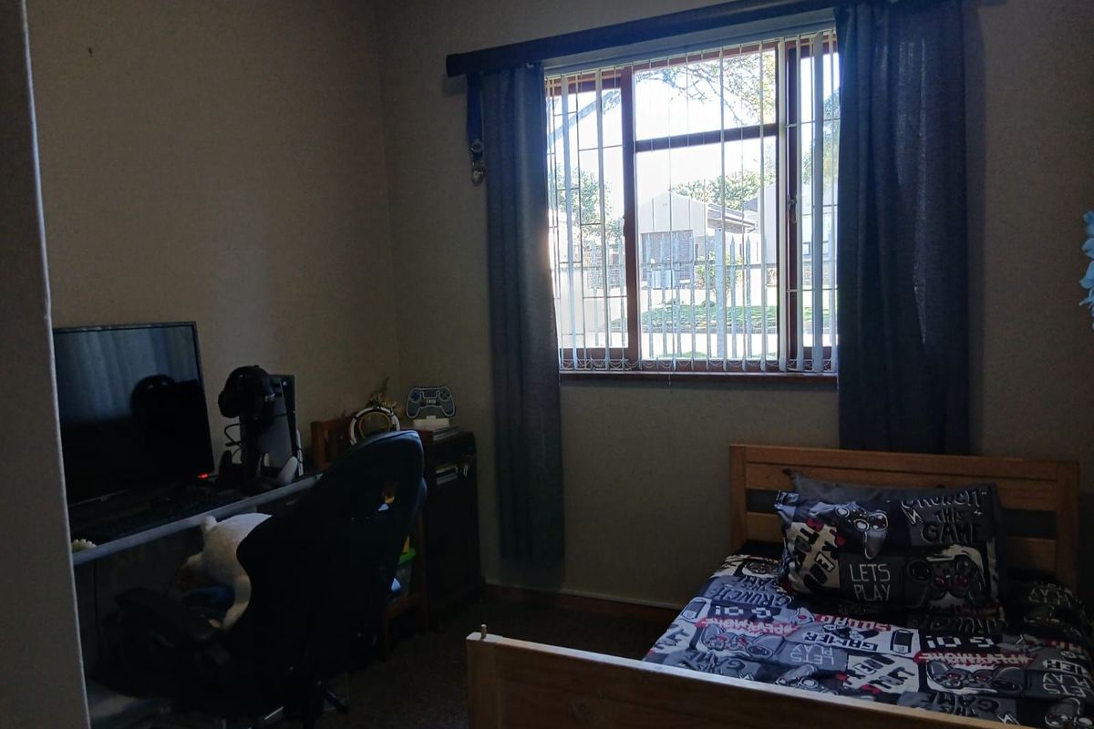 House To Rent in George South - Photo 5