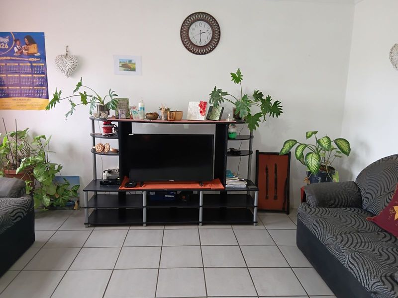 House For Sale in Booysen Park - Photo 10