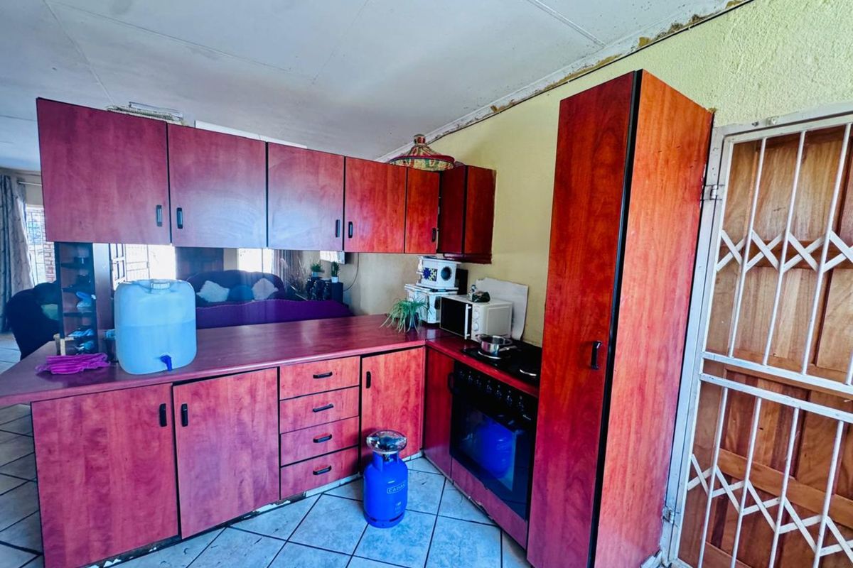 House For Sale in Burgersfort Central - Photo 2