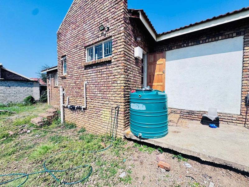 House For Sale in Burgersfort Central - Photo 8