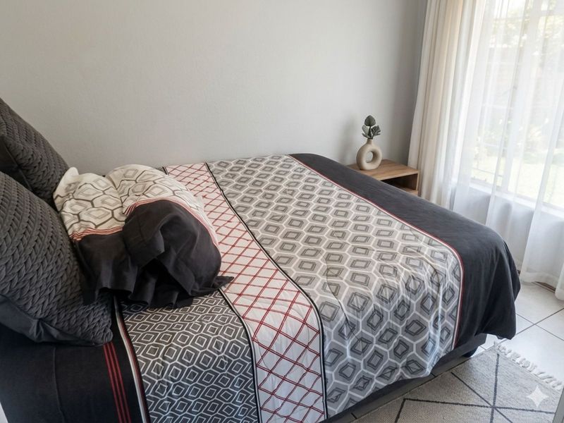 Townhouse For Sale in Ormonde - Photo 10