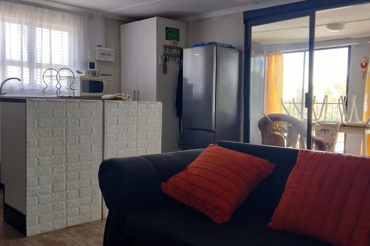 House For Sale in Bloemhof Central - Photo 4