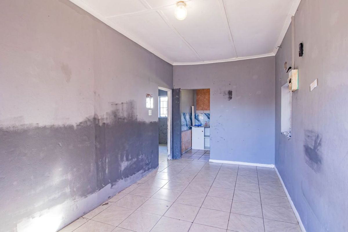 House For Sale in Grabouw Central - Photo 5