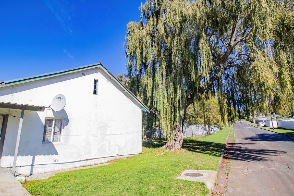 House For Sale in Grabouw Central - Photo 4