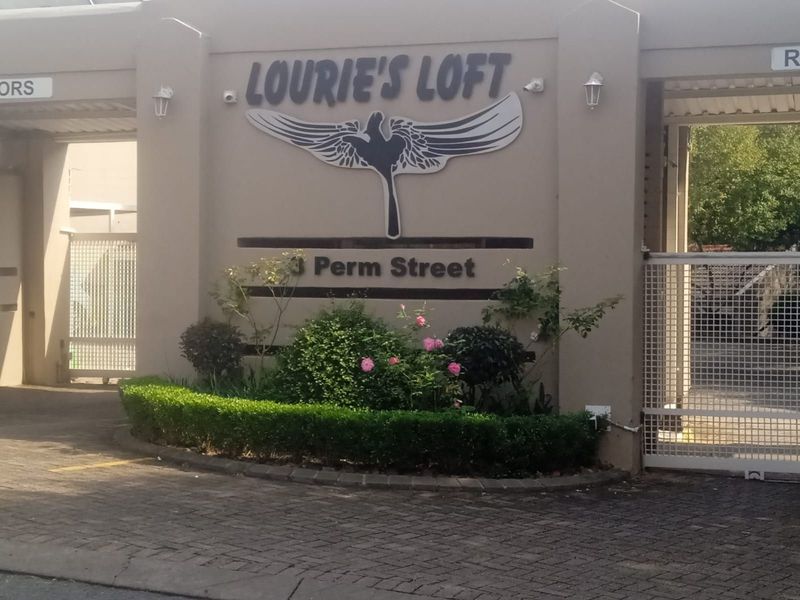 Townhouse To Rent in Sonneglans - Photo 2