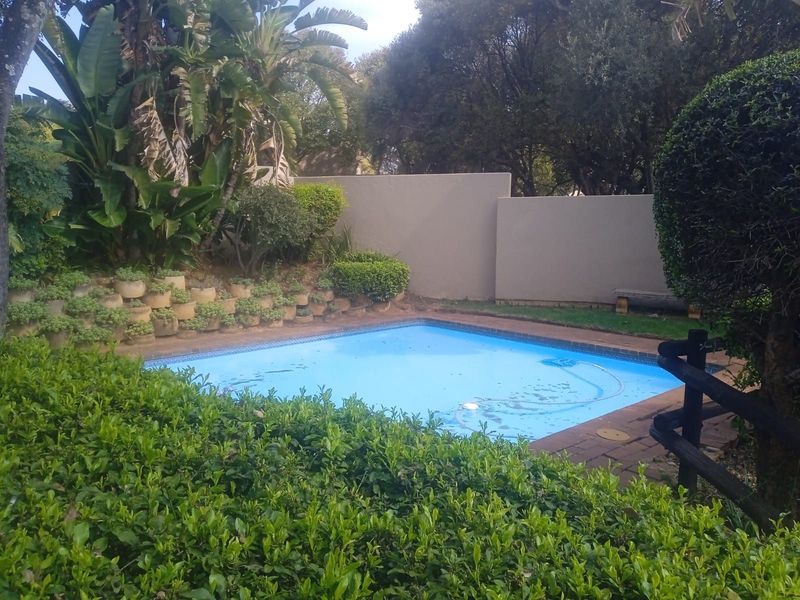 Townhouse To Rent in Sonneglans - Photo 10