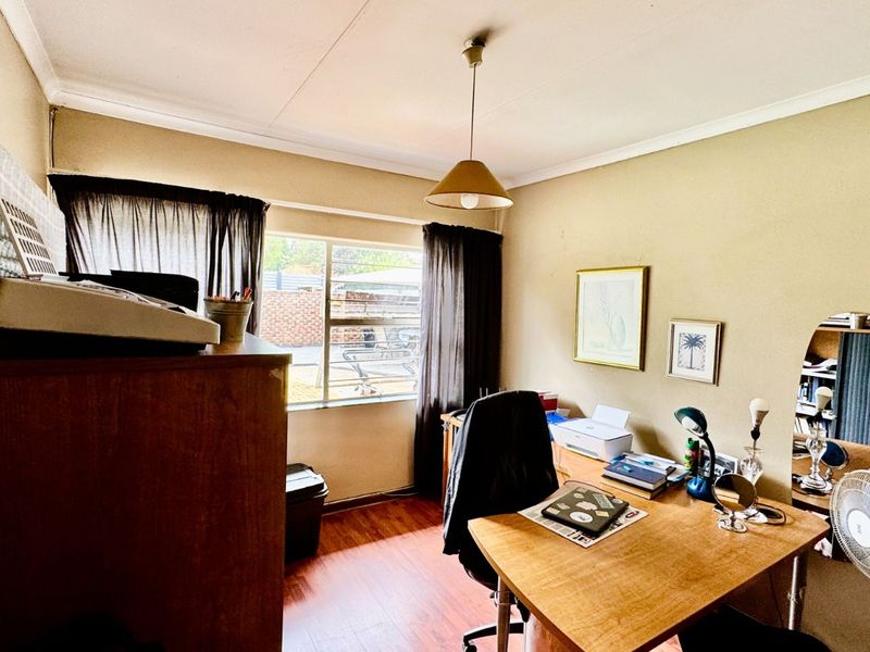 House For Sale in Lyttelton Manor - Photo 10