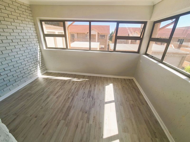 Apartment To Rent in Amberfield - Photo 5