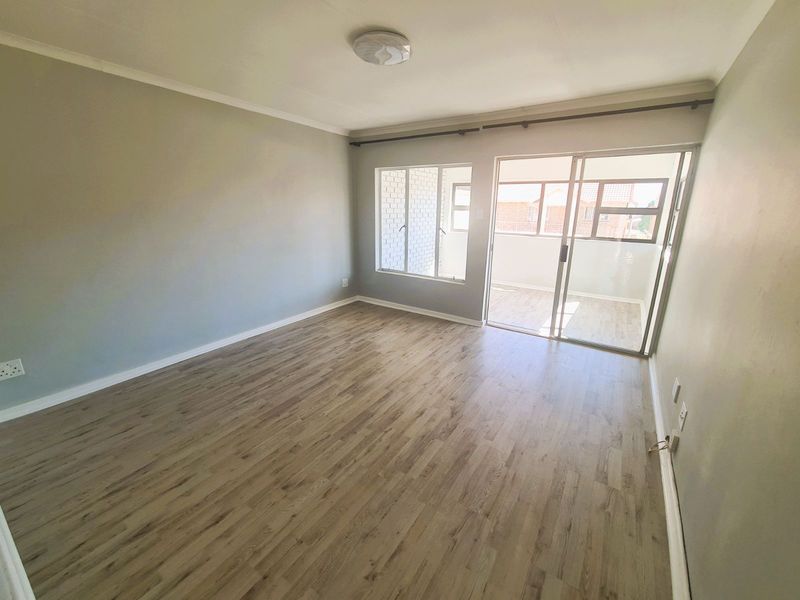 Apartment To Rent in Amberfield - Photo 2