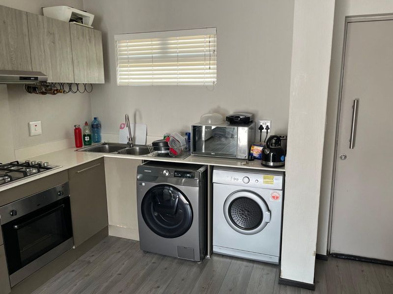 Apartment To Rent in Fourways - Photo 3