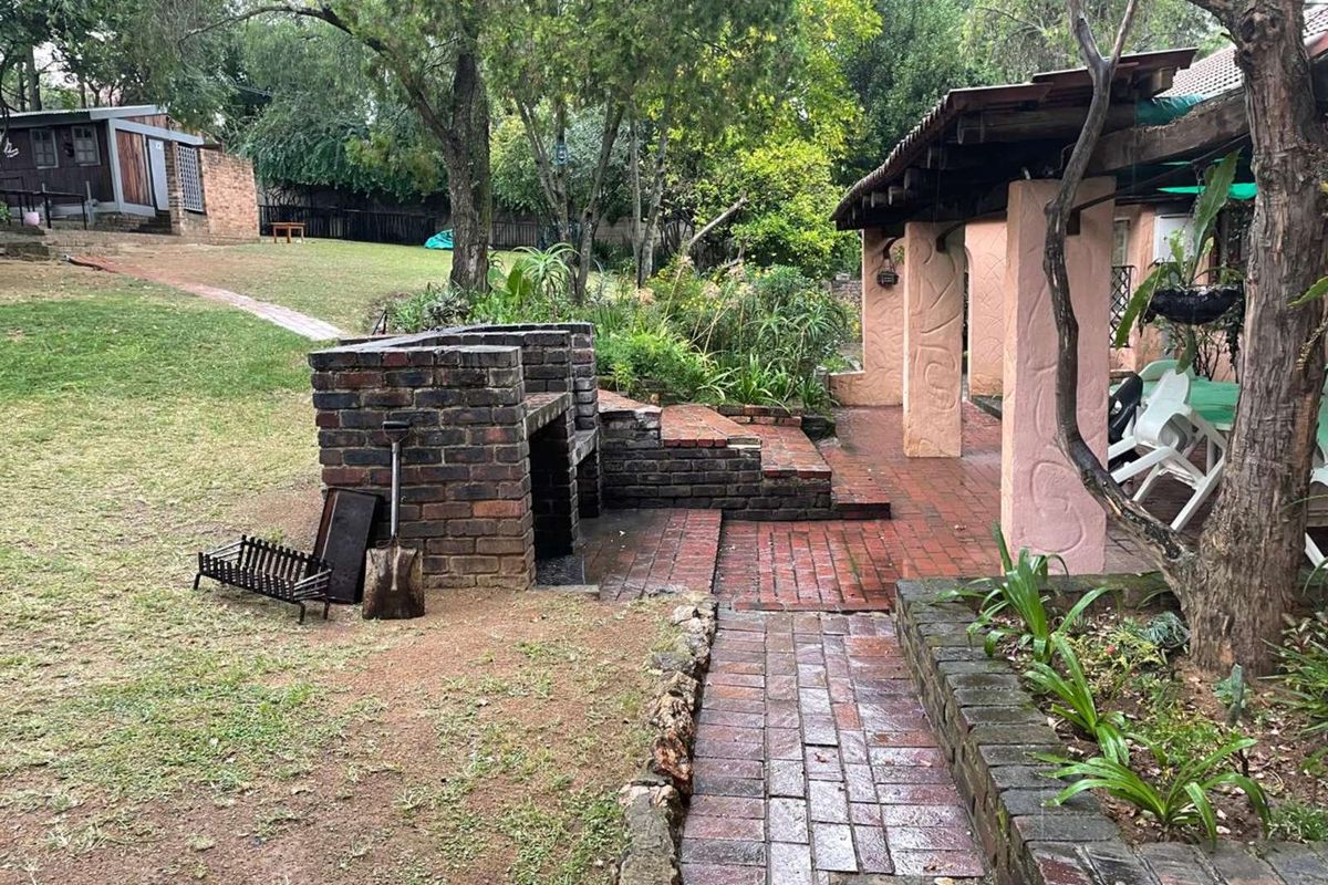 House For Sale in Ferndale - Photo 5