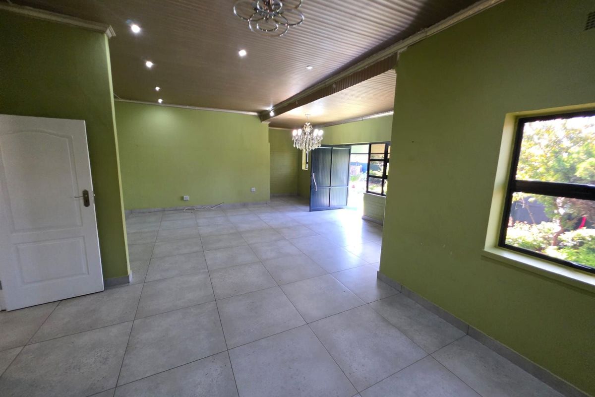 House For Sale in Herlear - Photo 2