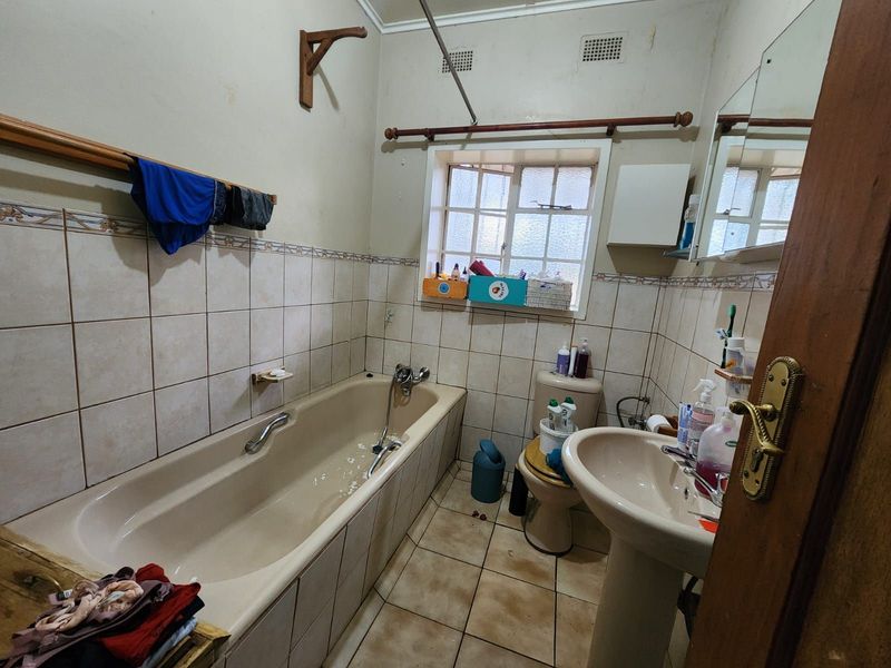 House For Sale in New Park - Photo 9