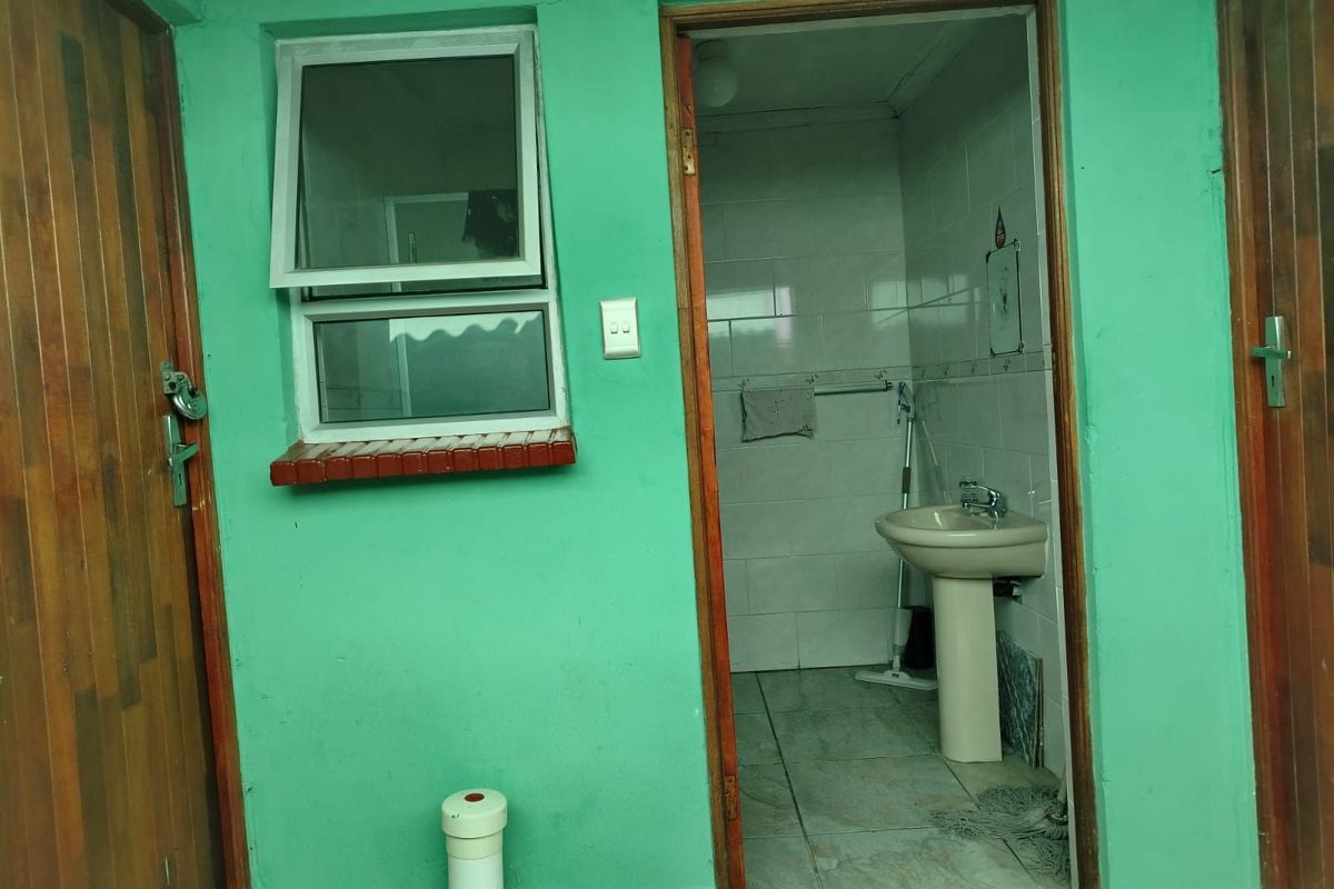 House For Sale in Kwadwesi - Photo 5