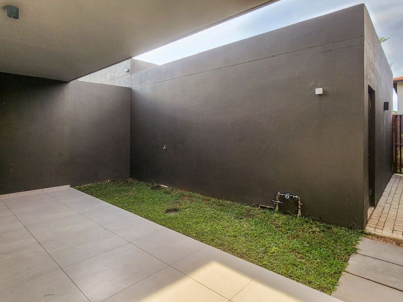 Townhouse For Sale in Zimbali - Photo 6