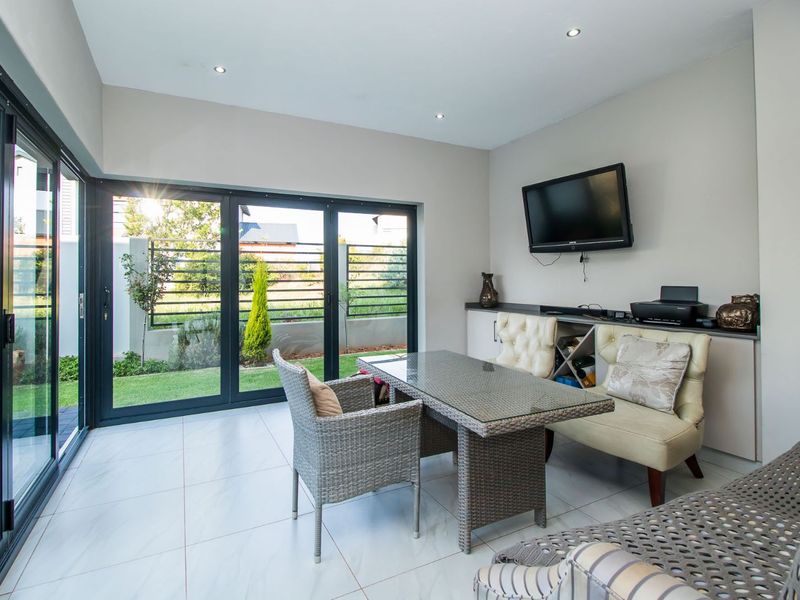 House To Rent in The Hills Game Reserve Estate - Photo 10