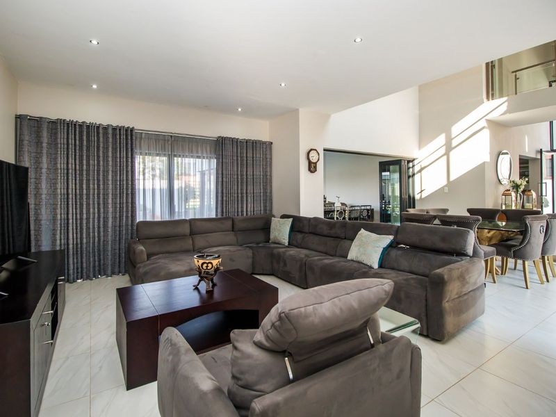 House To Rent in The Hills Game Reserve Estate - Photo 7