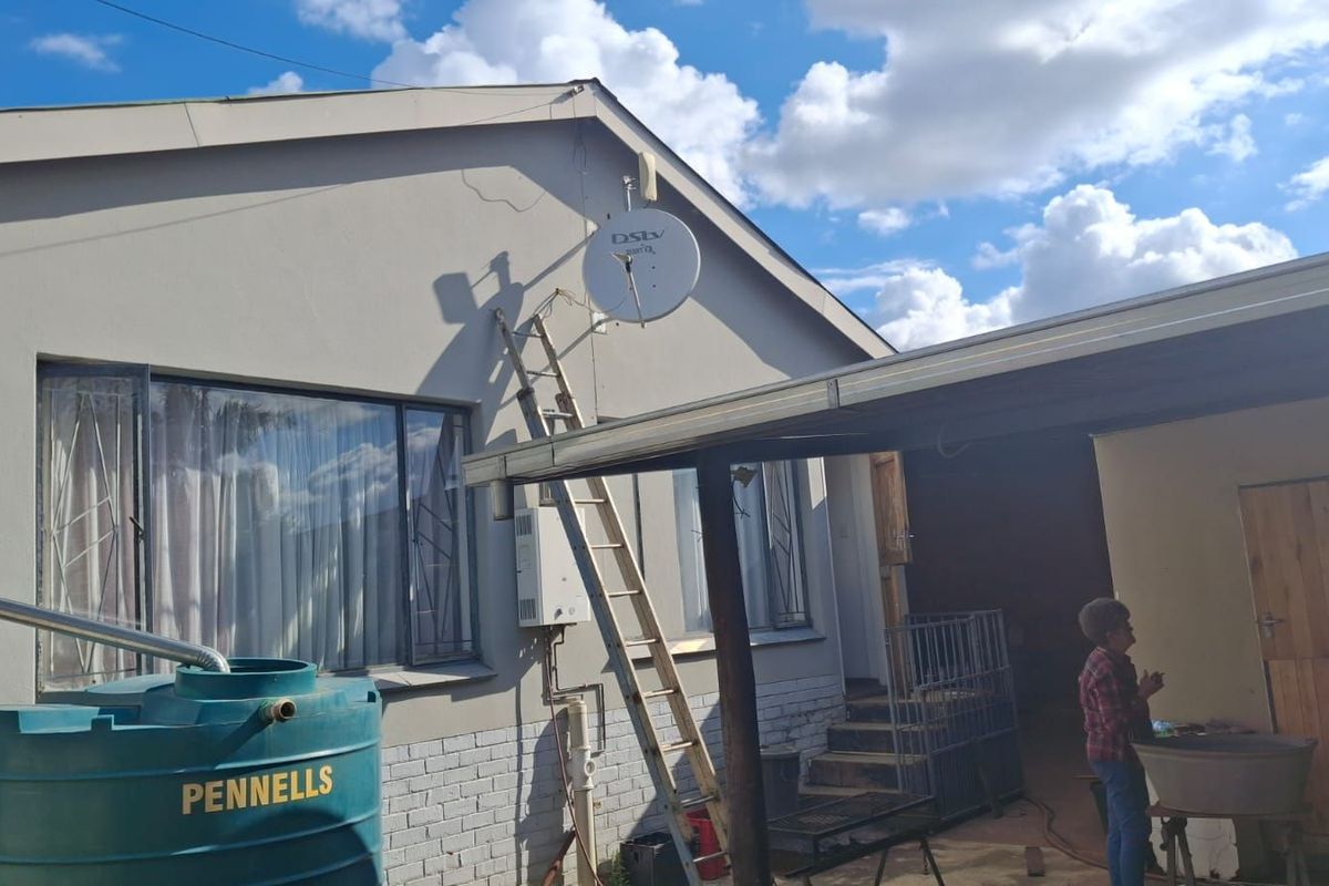 House For Sale in Pretoria Gardens - Photo 3