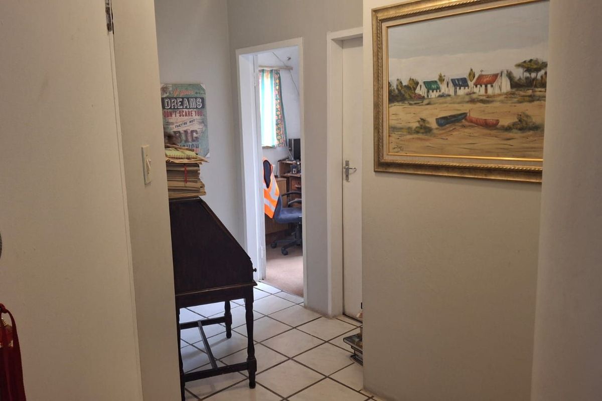 House For Sale in Pretoria Gardens - Photo 4