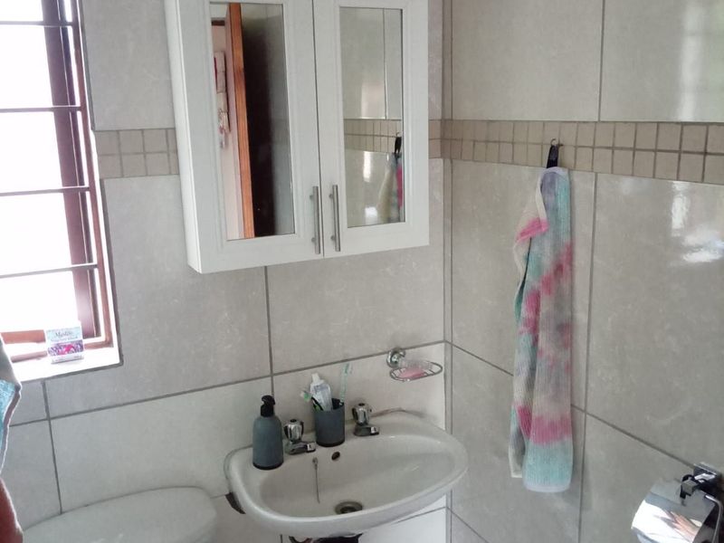 House To Rent in Secunda Central - Photo 6