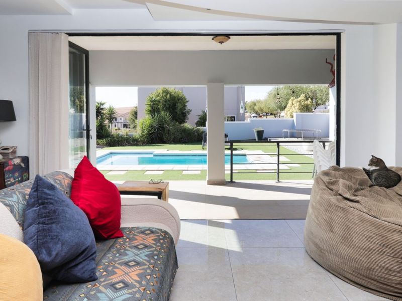 House For Sale in Mount Royal Golf Estate - Photo 7