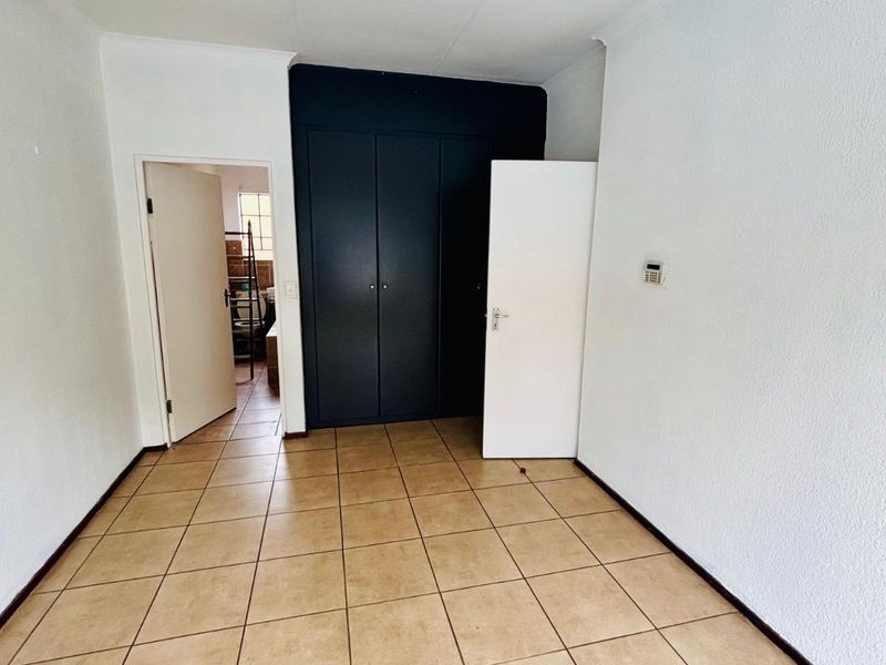 House To Rent in Equestria - Photo 9