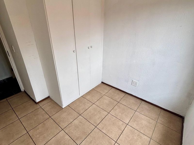 House To Rent in Equestria - Photo 10