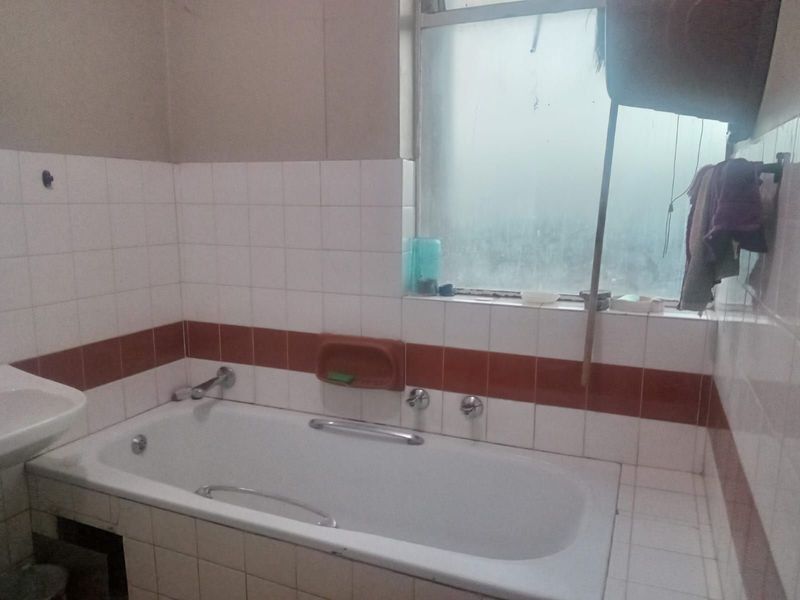 Apartment For Sale in Pretoria Central - Photo 10