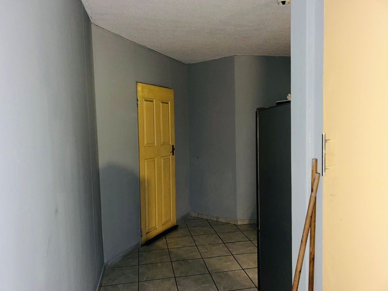 Apartment For Sale in Pretoria Central - Photo 7