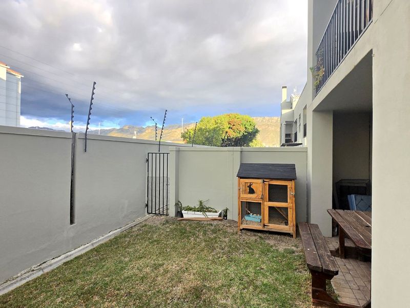 Apartment For Sale in Whispering Pines - Photo 10