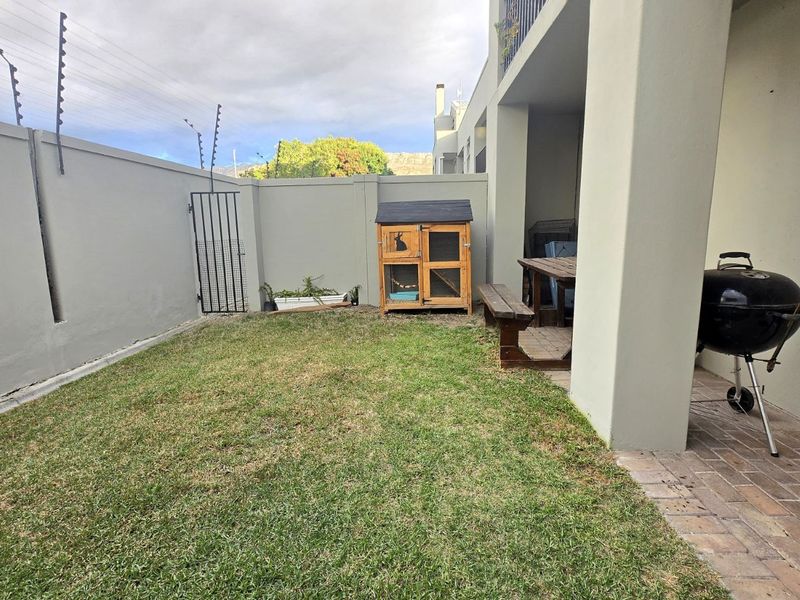 Apartment For Sale in Whispering Pines - Photo 9