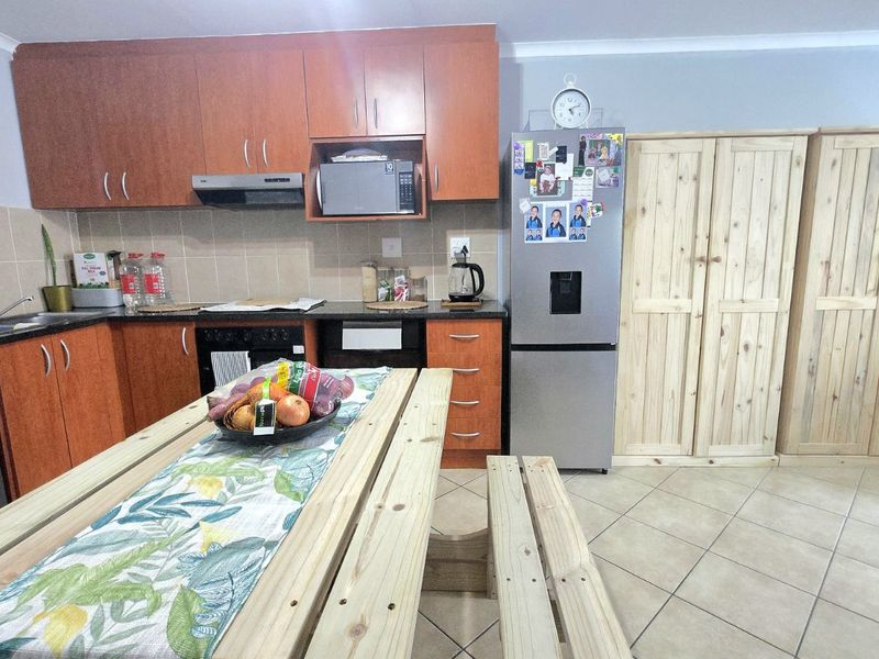 Apartment For Sale in Whispering Pines - Photo 8