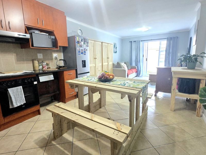 Apartment For Sale in Whispering Pines - Photo 2