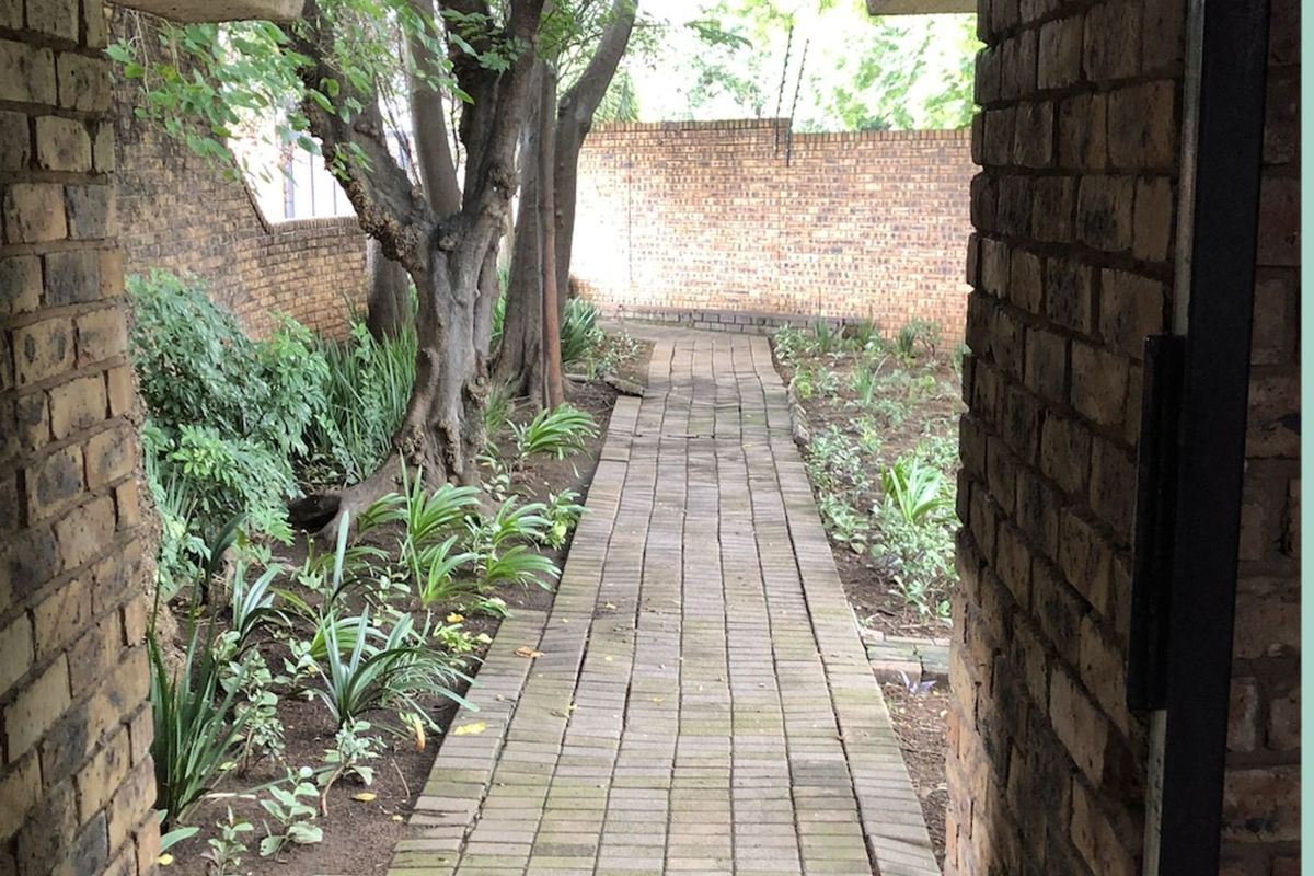 Apartment To Rent in Cresta - Photo 4