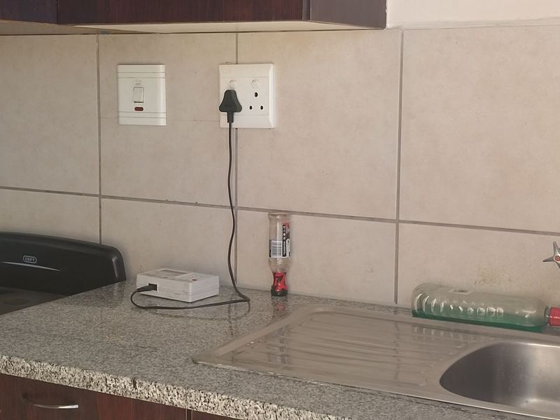 House To Rent in Fleurhof - Photo 5