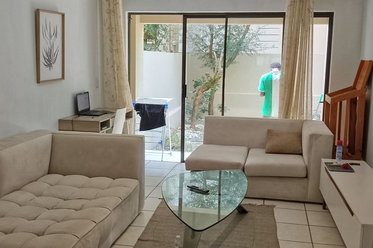 Apartment For Sale in Paulshof - Photo 4