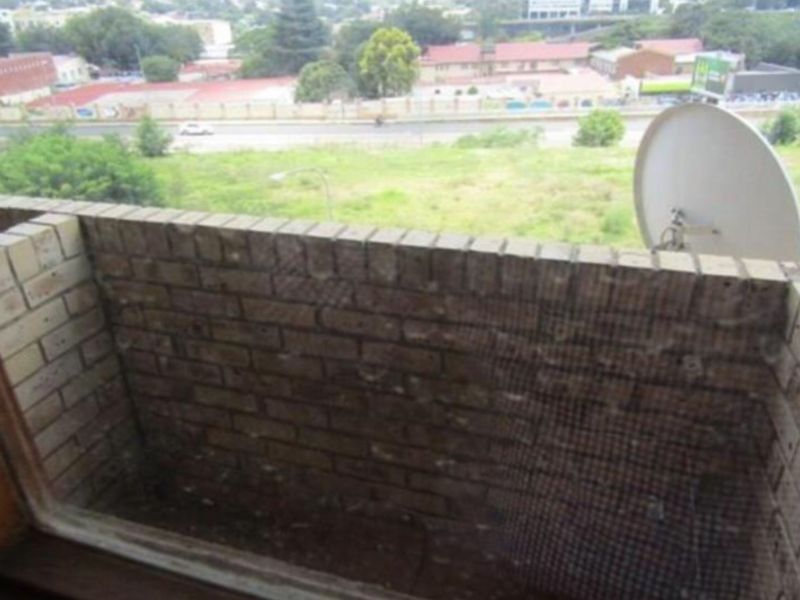 Apartment To Rent in Milpark - Photo 5