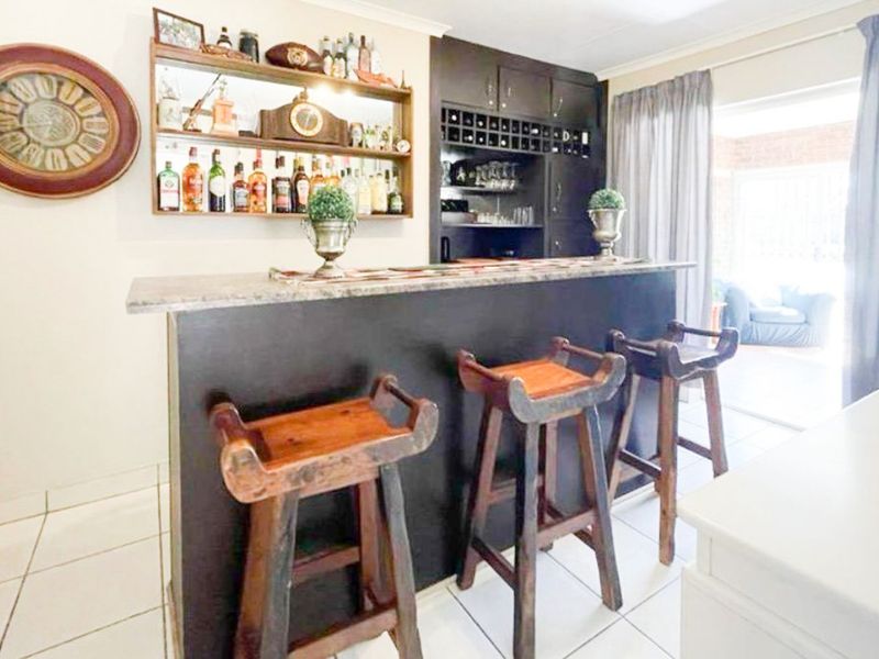 House For Sale in Aviary Hill - Photo 10