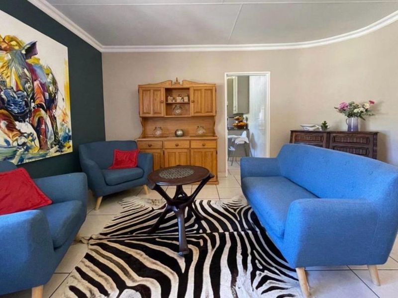 House For Sale in Aviary Hill - Photo 1