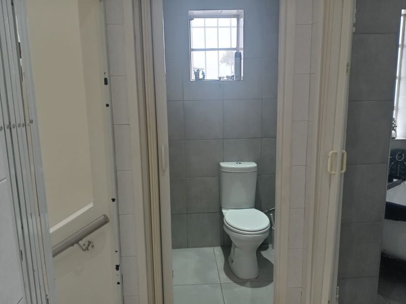 House For Sale in Florida - Photo 5