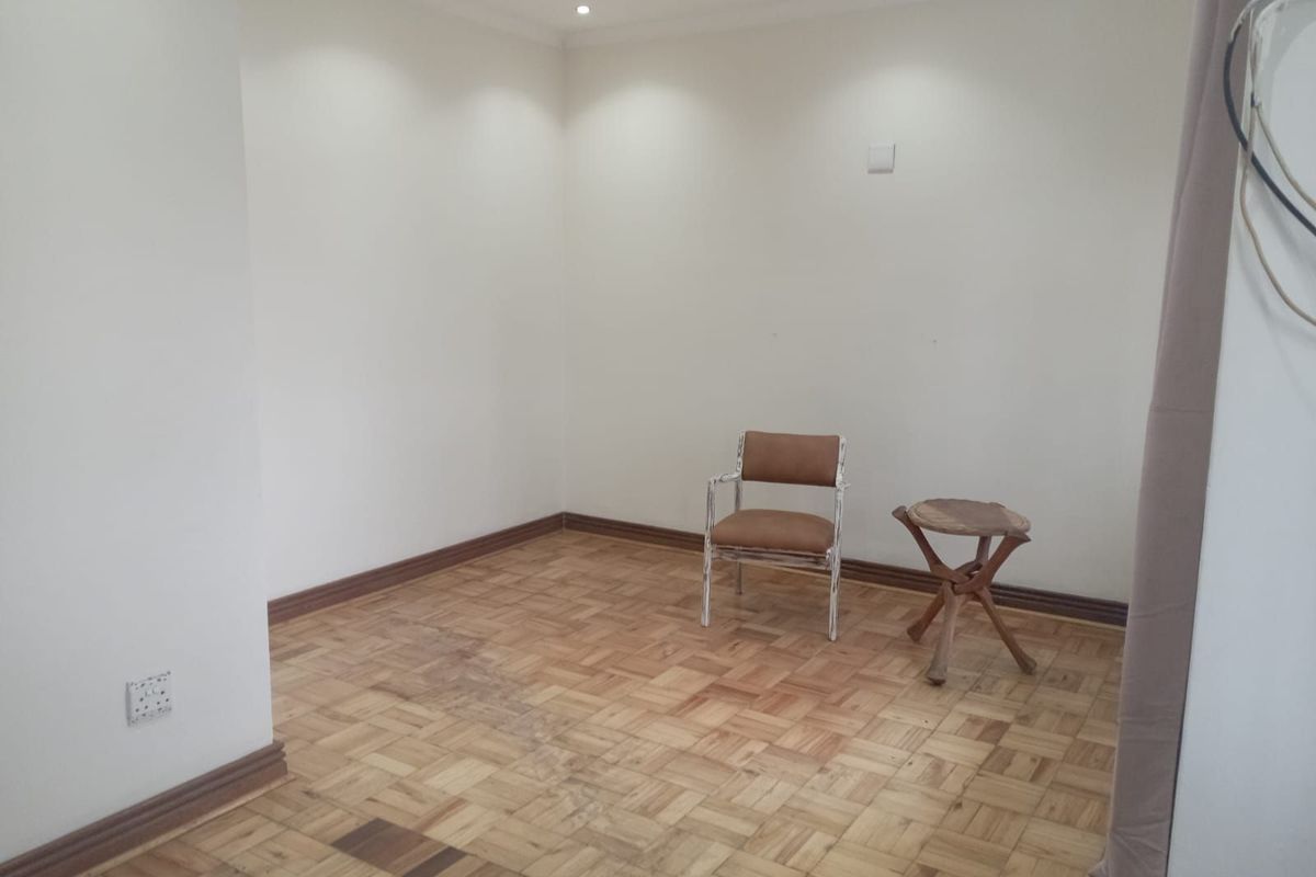 House For Sale in Florida - Photo 3