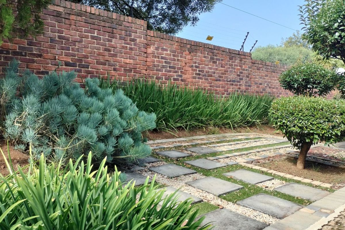 House For Sale in Wilro Park - Photo 4