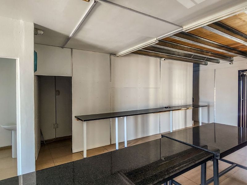 Office To Rent in Ballito Commercial District - Photo 9