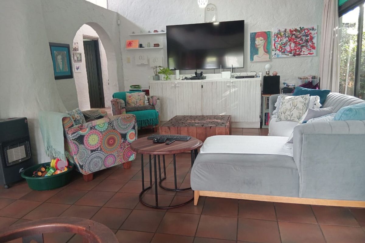 House For Sale in Top Town - Photo 5